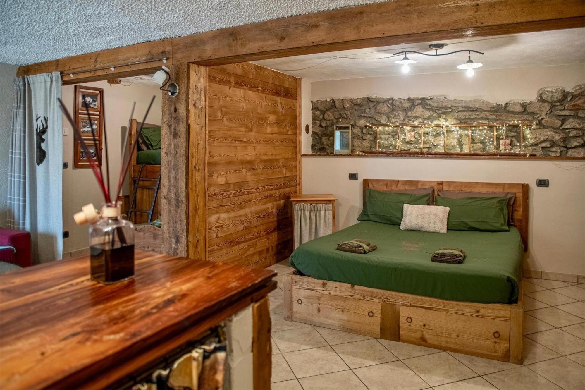 La Maison De Karen The Deer House Gignod ภายนอก รูปภาพ